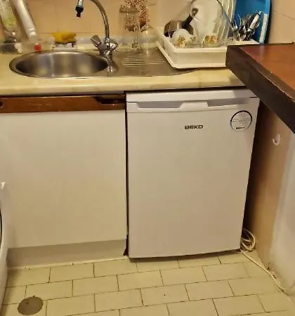 Rising Sun In Bay Daire Lagos